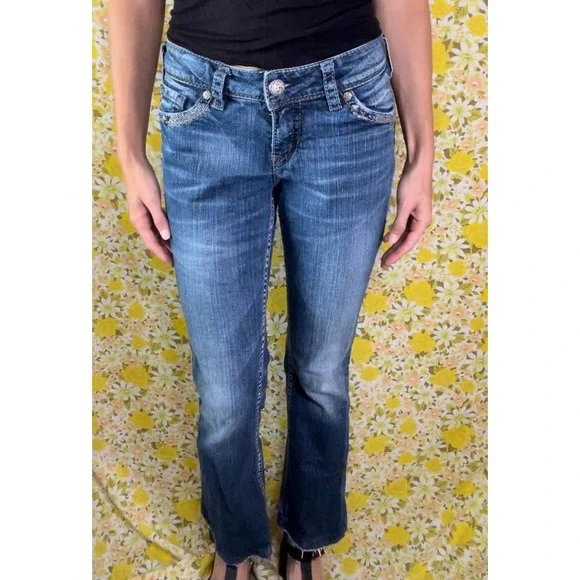 Women’s Silver Western Glove Works Jeans - Picture 2 of 5